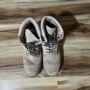 Men's Gray Lace-Up Timberland Boots